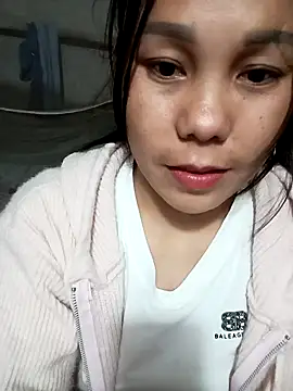 Snapshot of vanvan005 chatting on 05/10/26, 01:49 vanvan005 online show from 05/10/26, 01:49
