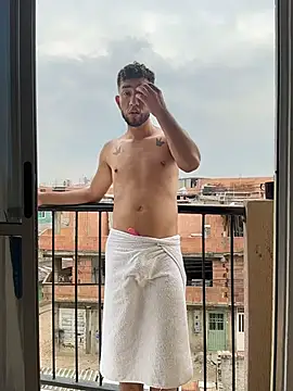 liam bronw online show from 03/05/26, 03:52