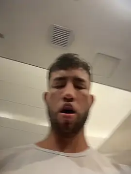 liam bronw online show from 04/10/26, 06:01