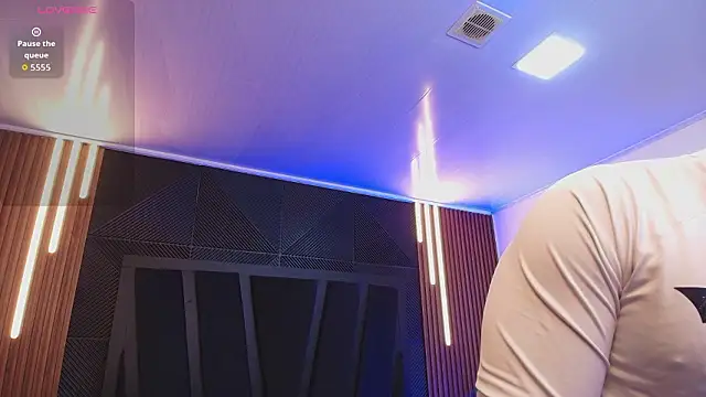 lorenzo walker 1 online show from 03/12/26, 05:19