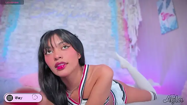 ayla lux online show from 03/13/26, 05:36