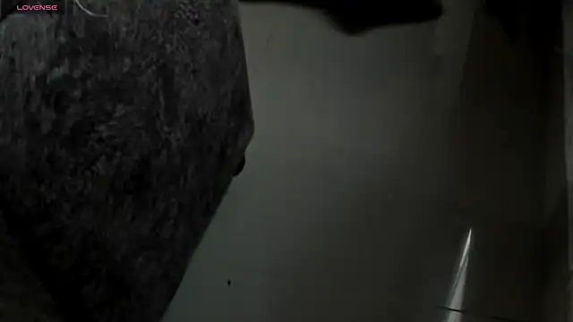 HotboyLyan online show from 04/14/26, 09:21