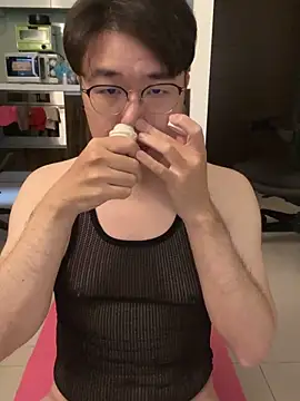 W0Ijn online show from 04/03/26, 02:20