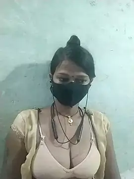 Miss  soniya106 online show from 04/19/26, 07:40