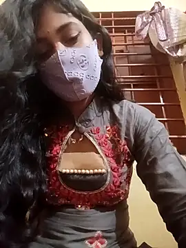 queenneha69 online show from 05/12/26, 04:26