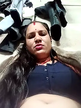 Hot hiuj online show from 02/10/26, 08:13