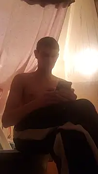 Snapshot of Alex_Will chatting on 02/21/26, 12:28 Alex Will online show from 02/21/26, 12:28