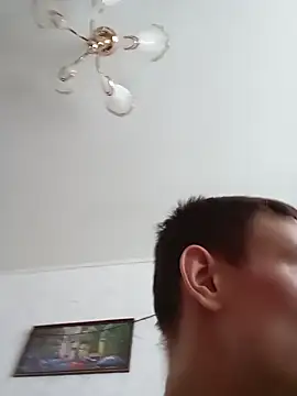 Snapshot of Alex_Will chatting on 03/04/26, 07:14 Alex Will online show from 03/04/26, 07:14