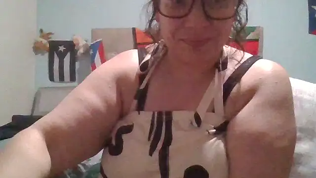 Snapshot of bellakay19 chatting on 07/05/26, 04:19 bellakay19 online show from 07/05/26, 04:19