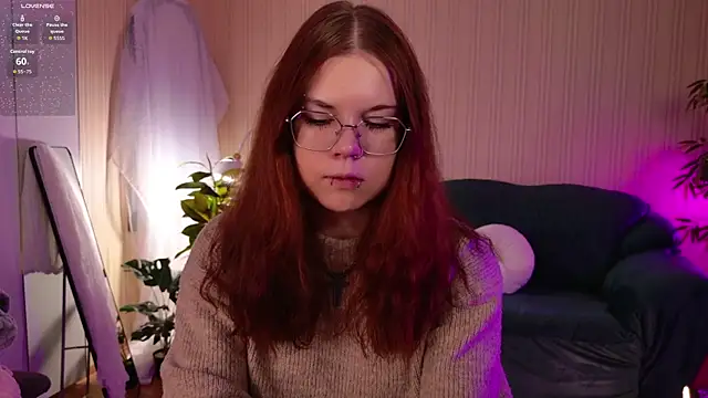 A Lot of Bunny online show from 04/08/26, 01:00