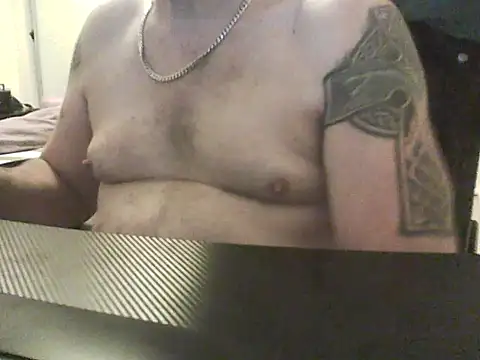 loudandproud online show from 04/10/26, 03:23