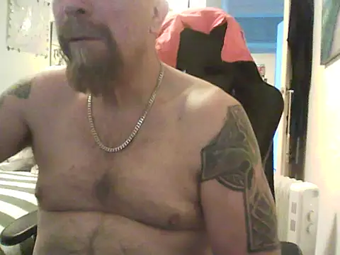 loudandproud online show from 07/25/26, 06:00