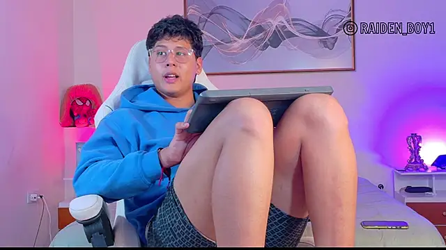 Snapshot of RaidenBoy11 chatting on 01/09/26, 07:26 RaidenBoy11 online show from 01/09/26, 07:26