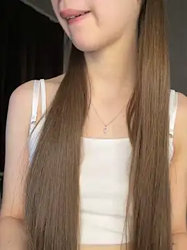 SkylineBliss online show from 02/26/26, 08:30