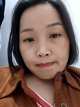   BingBing   online show from 02/16/26, 02:24