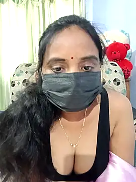 Tinarosy13 online show from 02/12/26, 06:19