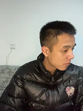 Snapshot of TOYOTA-01 chatting on 01/07/26, 01:57 TOYOTA-01 online show from 01/07/26, 01:57