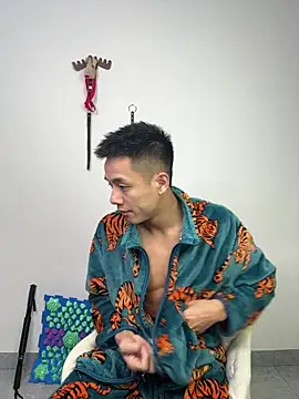 Snapshot of TOYOTA-01 chatting on 02/07/26, 07:34 TOYOTA-01 online show from 02/07/26, 07:34