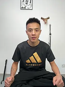 Snapshot of TOYOTA-01 chatting on 02/24/26, 12:58 TOYOTA-01 online show from 02/24/26, 12:58