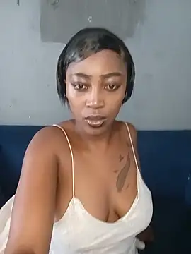 CocoButterxox online show from 06/11/26, 09:51