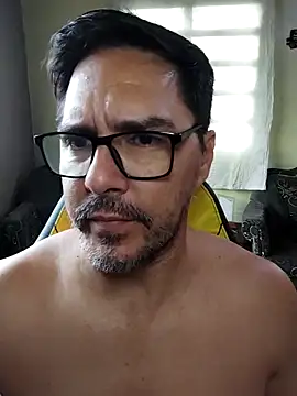 Snapshot of Erbst_Morni chatting on 03/06/26, 01:29 Erbst Morni online show from 03/06/26, 01:29