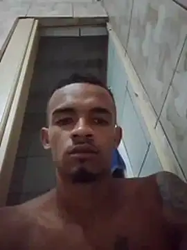 Snapshot of zuquimjogador chatting on 02/23/26, 03:20 zuquimjogador online show from 02/23/26, 03:20