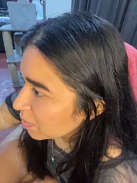 Minico25 online show from 04/05/26, 05:04