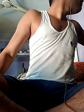 HotteboyShubh online show from 03/04/26, 05:35