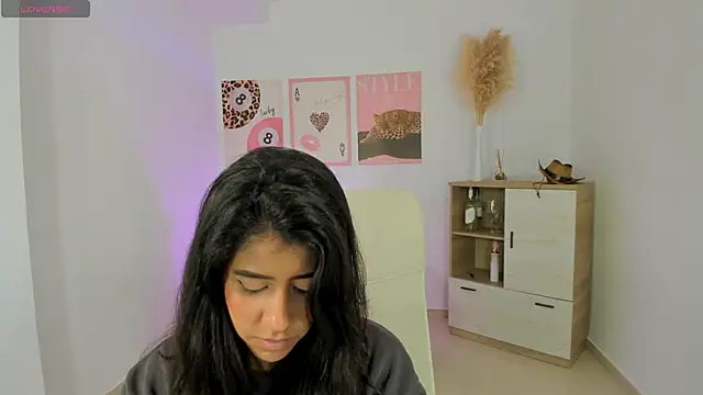 Snapshot of Sussan_Monroe chatting on 02/22/26, 10:03 Sussan Monroe online show from 02/22/26, 10:03