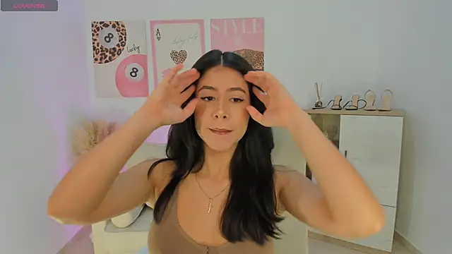 Sussan Monroe online show from 04/17/26, 09:12