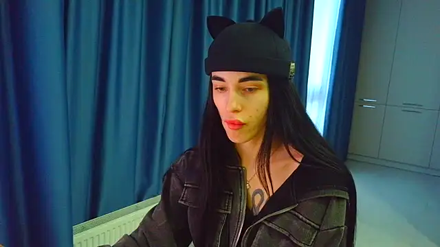 Snapshot of Vlada_Elfie chatting on 02/25/26, 03:21 Vlada Elfie online show from 02/25/26, 03:21