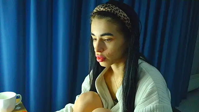 Snapshot of Vlada_Elfie chatting on 03/13/26, 06:47 Vlada Elfie online show from 03/13/26, 06:47