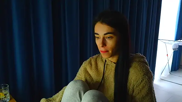 Vlada Elfie online show from 04/01/26, 06:03