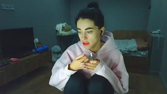 Vlada Elfie online show from 04/16/26, 05:58