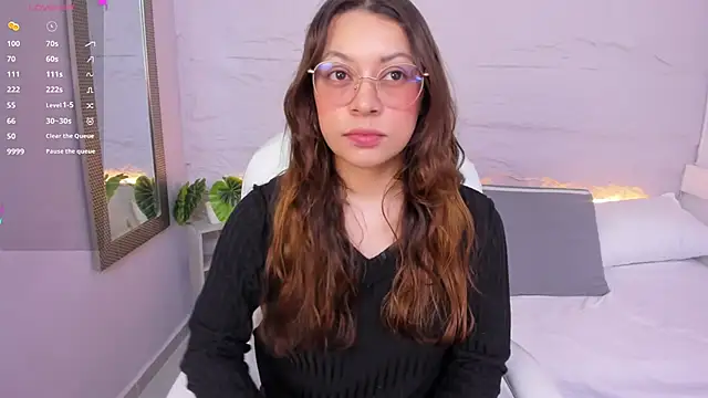 Snapshot of lanna_18_ chatting on 05/30/26, 11:40 lanna 18 online show from 05/30/26, 11:40