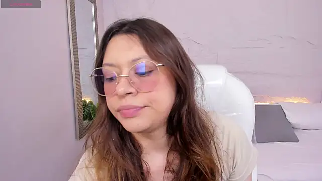 Snapshot of lanna_18_ chatting on 07/13/26, 01:14 lanna 18 online show from 07/13/26, 01:14