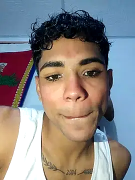 Snapshot of Wild_and_Sweets chatting on 01/05/26, 11:30 Wild and Sweets online show from 01/05/26, 11:30