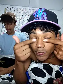 Snapshot of Wild_and_Sweets chatting on 02/11/26, 07:52 Wild and Sweets online show from 02/11/26, 07:52