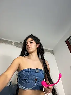 dani bela online show from 04/18/26, 11:38