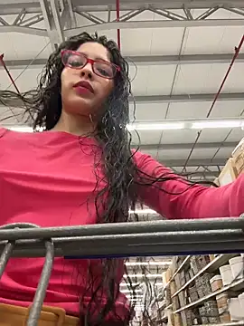 dani bela online show from 04/24/26, 10:34