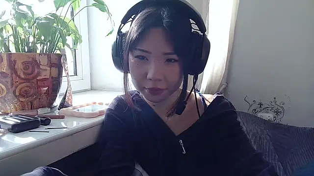 AprilOnilll online show from 01/06/26, 07:34