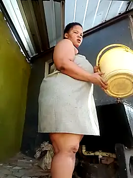 dalukuthula5832 online show from 04/08/26, 05:40