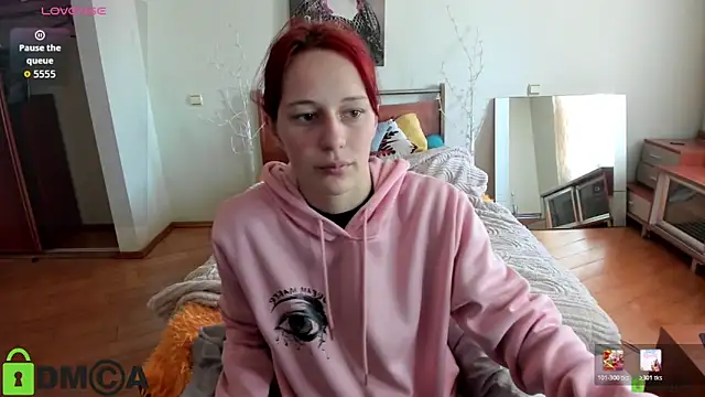 Lily Viola online show from 03/26/26, 07:25