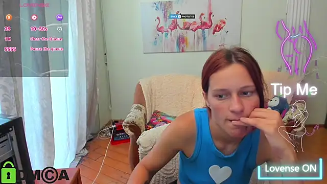 Snapshot of Lily_Viola chatting on 06/30/26, 07:42 Lily Viola online show from 06/30/26, 07:42