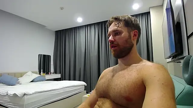 LorenzoLux online show from 04/07/26, 03:34