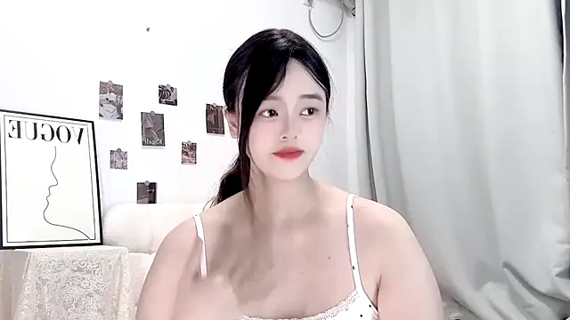 sunny-ly online show from 04/23/26, 05:04