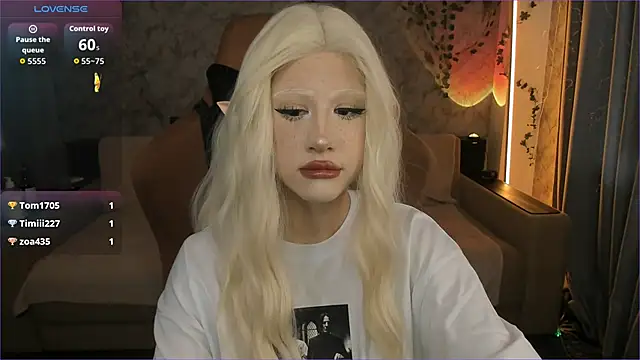 Necucubi02 online show from 03/19/26, 07:01