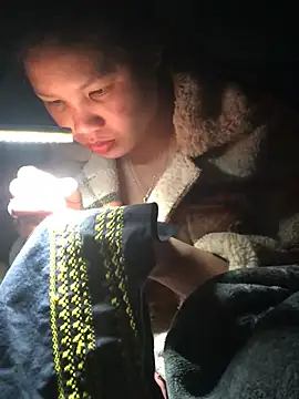 Minhkhue121 online show from 01/11/26, 03:22