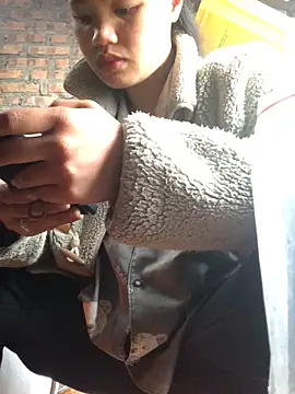 Minhkhue121 online show from 02/10/26, 02:15