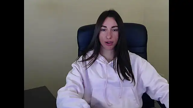 cammila horn online show from 03/14/26, 06:35